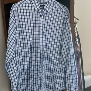 Nautica Mens Large dress shirt perfect condition